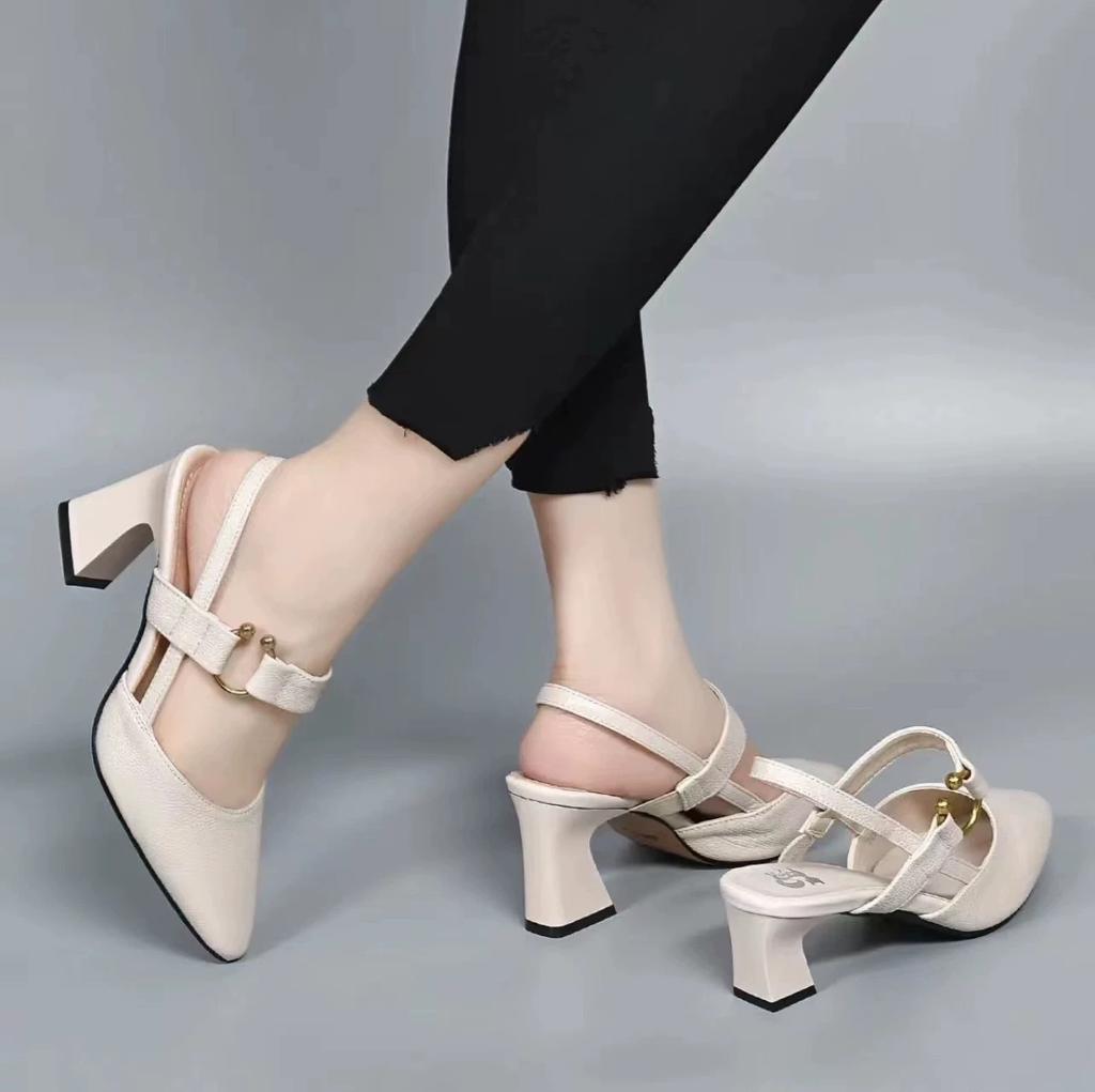 Pointed high-heeled bag head sandals women's summer new outer wear 2025 rear empty word with thick heel versatile single shoes