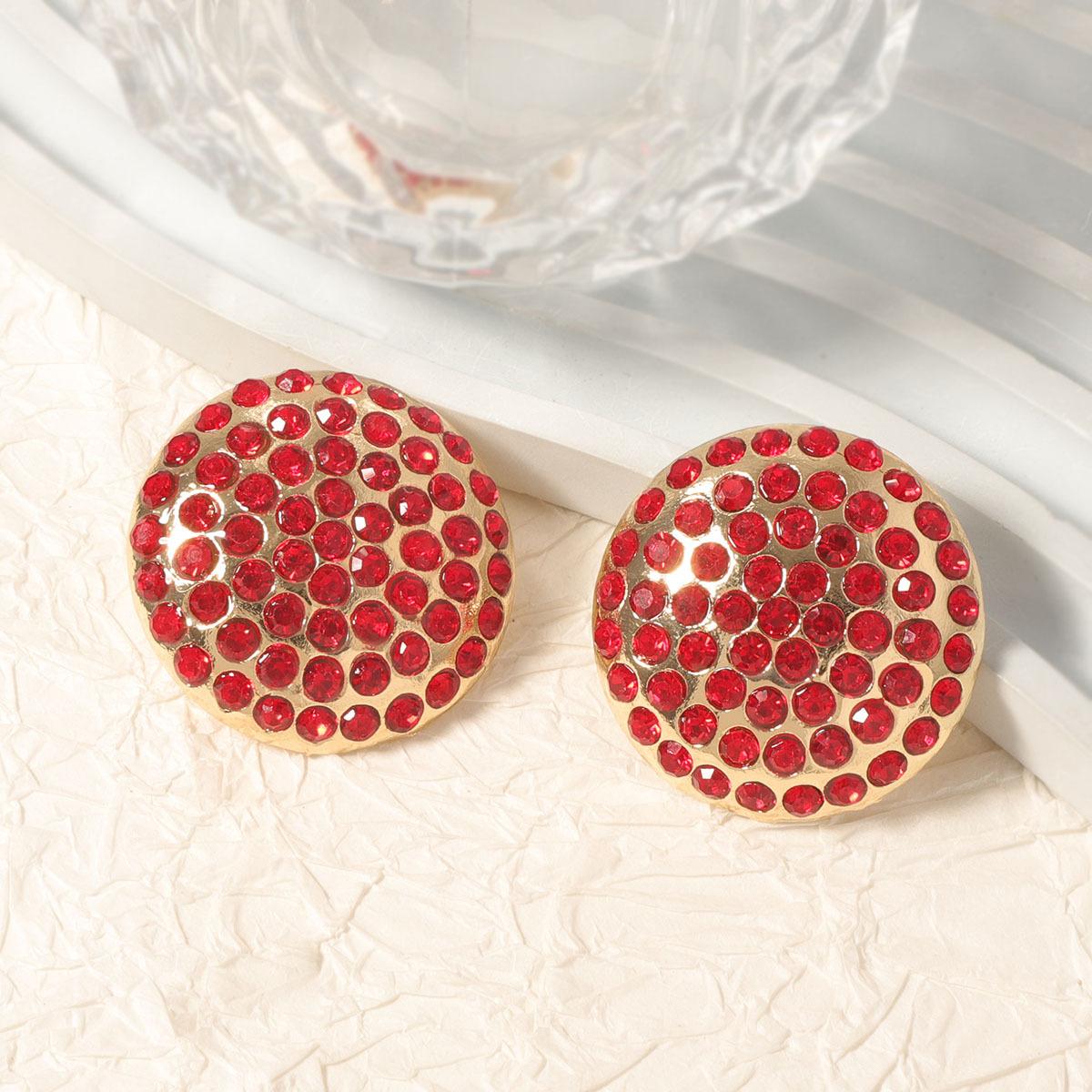 

Exquisite and trendy fashion, full of diamonds, simple geometric round alloy studs, versatile daily temperament women s accessories червоний