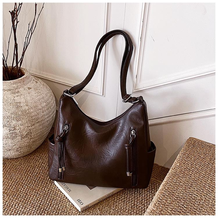 2025 Korean Fashion Large Capacity Crossbody Tote - Retro Autumn/Winter Women's Bag