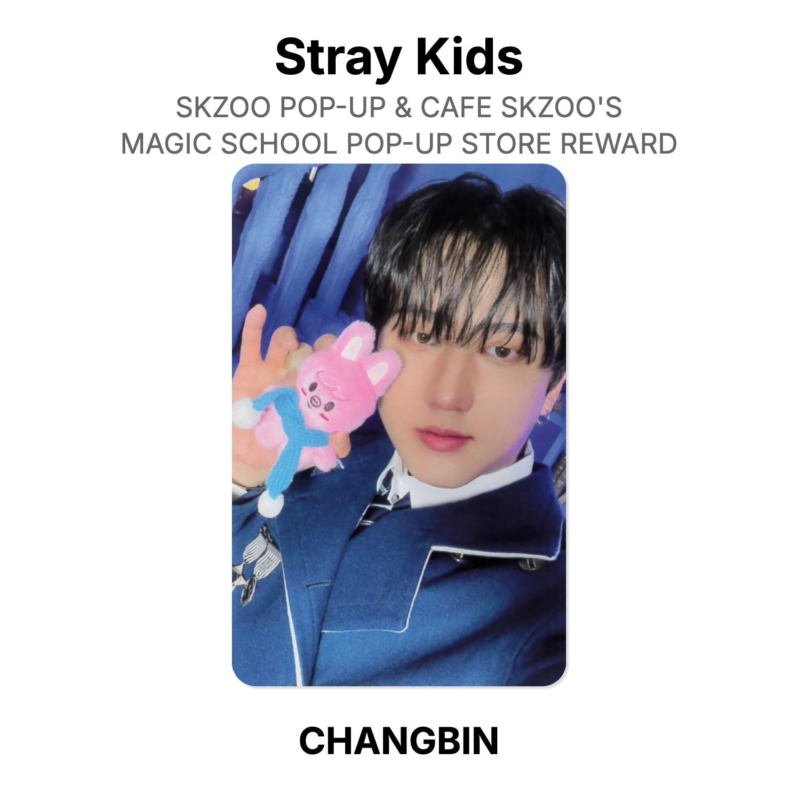 Stray Kids SKZOO POP-UP & CAFE SKZOO S MAGIC SCHOOL POP-UP STORE ПОДАРОК Официальная фотокарточка CHANGBIN