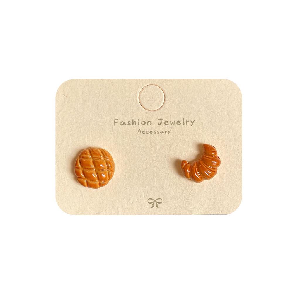 Mini Sterling Silver Cartoon Stud Earrings - Cute Autumn Winter Caramel Bread Design