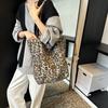 Large Capacity Tote Bag Women's New Fashion Leopard Print Shoulder Bag