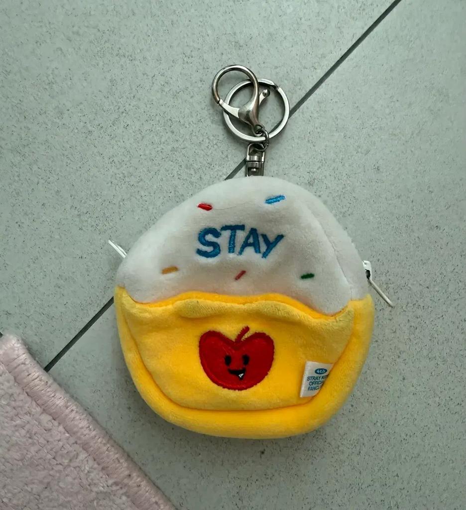 STRAY KIDS Skies Skiju Genielet MD 11-piece Set Used