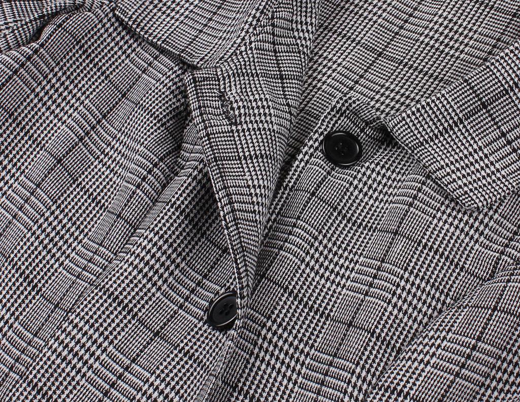 Retro Women's Plaid Dress with Turn-Down Collar, Short Sleeves, Single-Breasted Design, and Pockets in Hepburn Style.