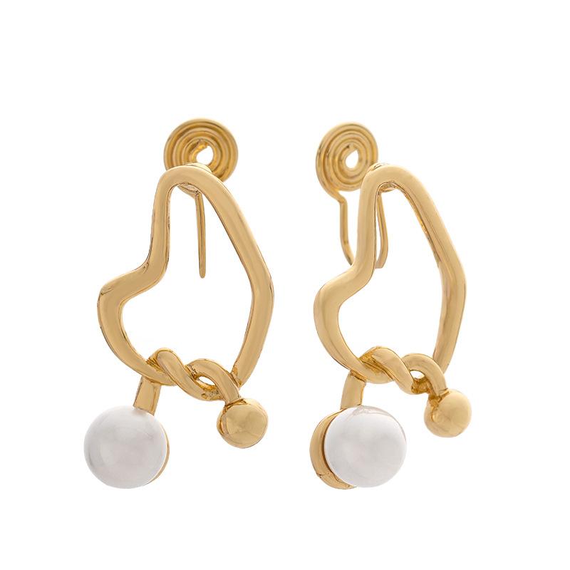 Irregular Geometric Heart-shaped Imitation Pearl Earrings Ear Clips Mosquito Coil Ear Clip for Women