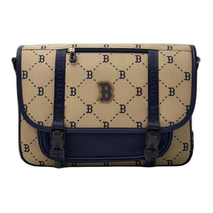 

MLB Boston Red Sox Diamond Monogram 25FW Letter Print Design Polyester Messenger Bag Unisex bags Khaki Blue 7ACRMD85N-43BGS Basic Set (Bag)