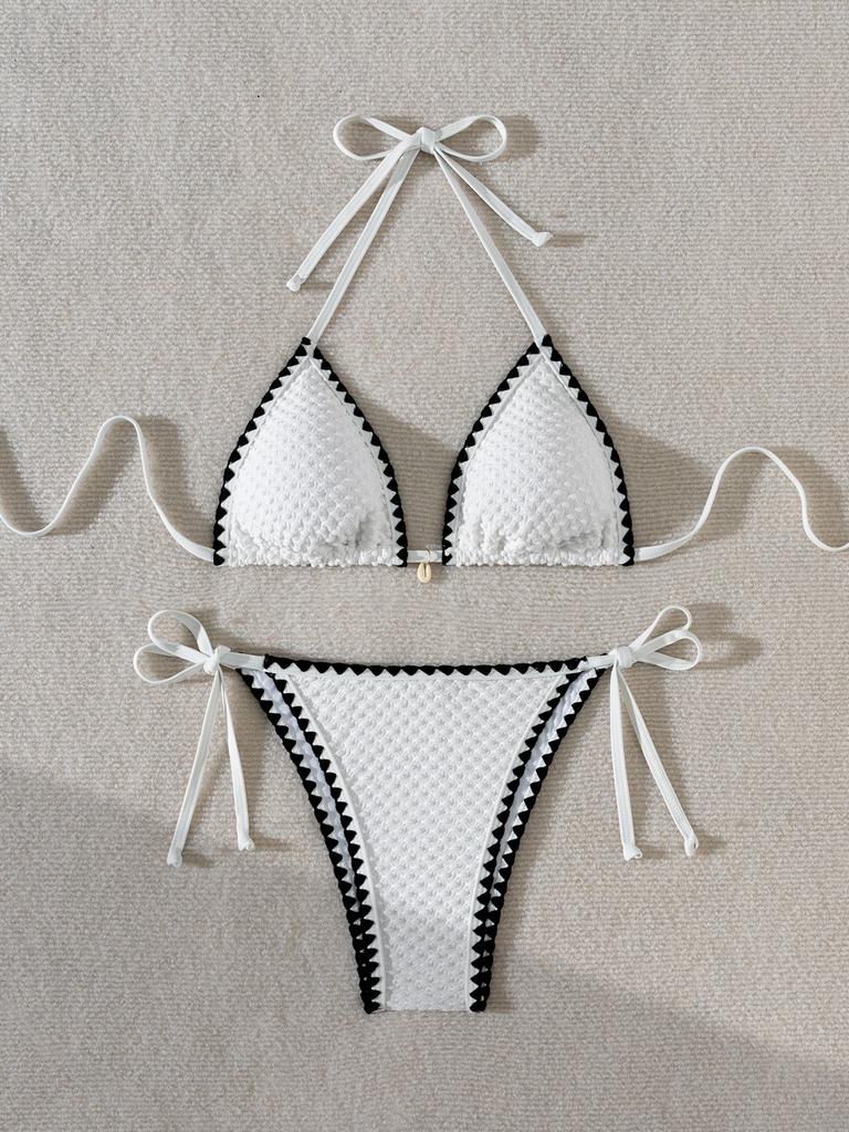 1011 New Black Edge Swimsuit Strap-up Sexy Seaside Beach Swimsuit Women's Bikini