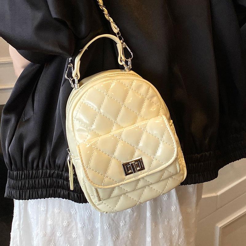 Fashion texture portable small backpack diamond chain high sense versatile daily backpack