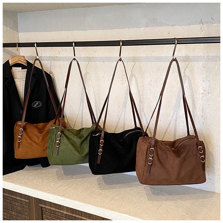 Korean Style High-End Suede Plush Retro Crossbody Bag for 2026 Summer