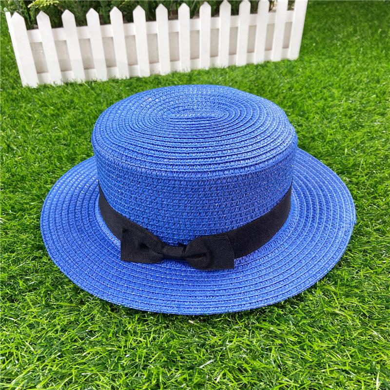 Korean Style Women's Straw Sun Hat with Flat Brim and Bow – Trendy Summer Beach Hat for Sun Protection