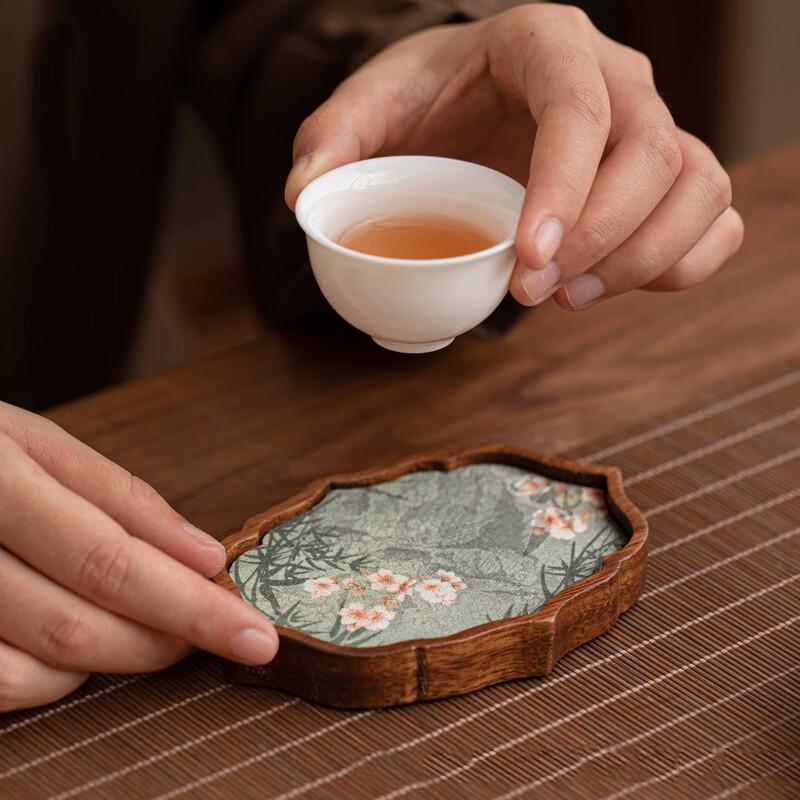 Changqi Walnut Wood Tea Holder