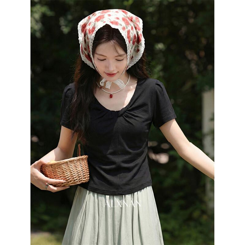 Women s U-Neck Slim Fit Short Sleeve T-Shirt S