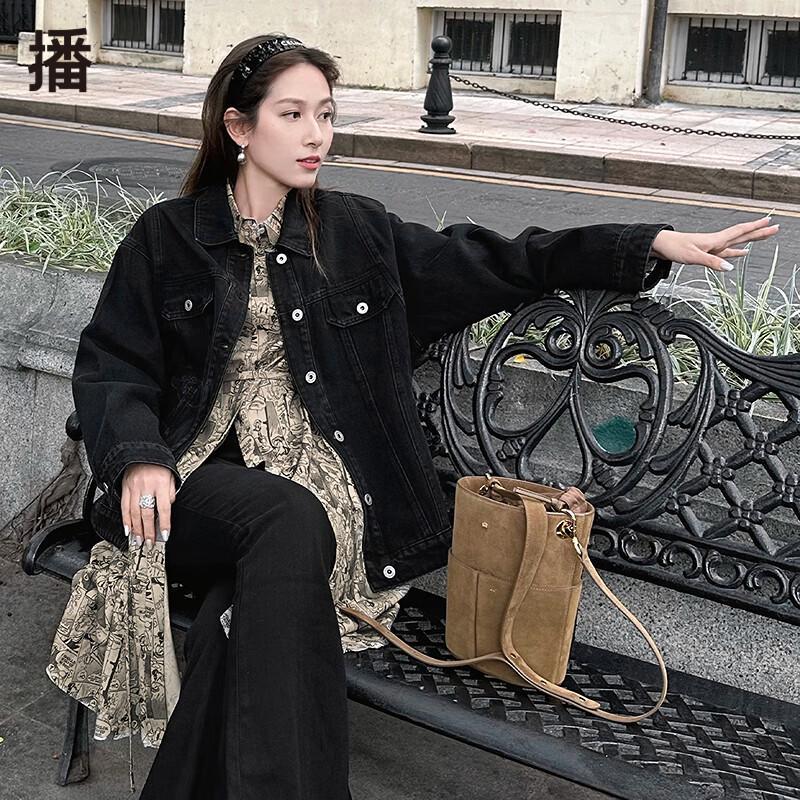 

Disney Donald Duck Petite Black Denim Jacket L