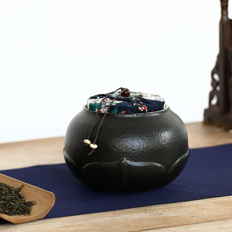 Ceramic tea can gift box sealed tank household storage tea can storage tank porcelain tank green black tea Pu'er tea tank