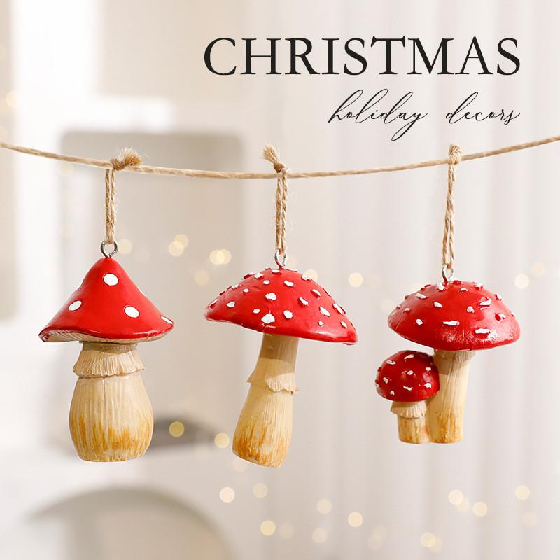 Christmas Mushroom Hanging Decorations Resin Farmhouse Style Holiday Ornaments For Celebration