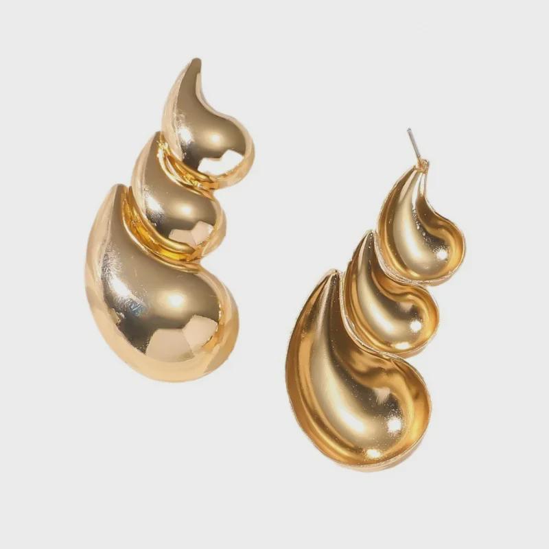 Boucles d'oreilles géométriques en métal européennes et américaines: Goutte d'eau photosensible style urbain pour femme
