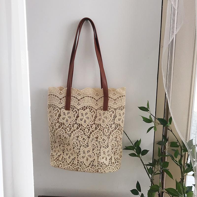 Korean Lace Aesthetic Large Capacity Shoulder Bucket Bag for Women - Spring/Summer