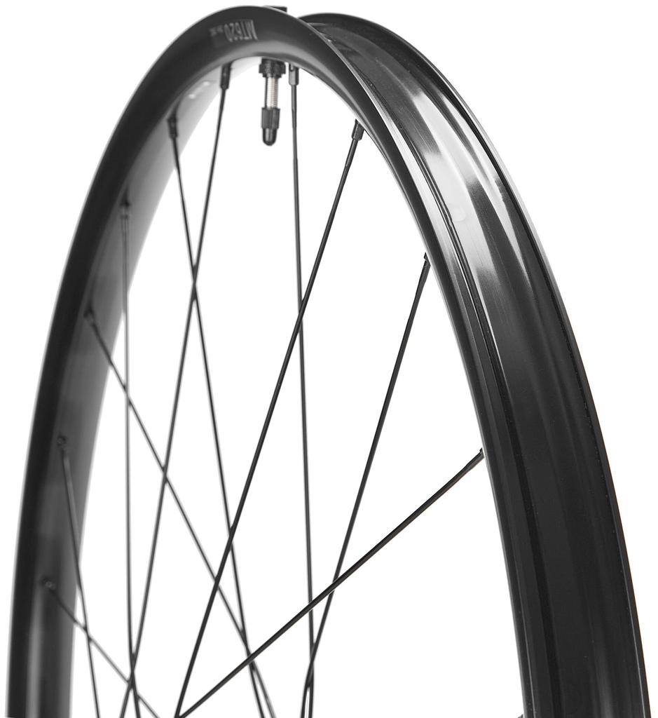 Shimano Front 15mm TL WH-MT620-B Wheel, E-Thru, 29-inch, OLD 110mm, (EWHMT620LFEBD9BX)