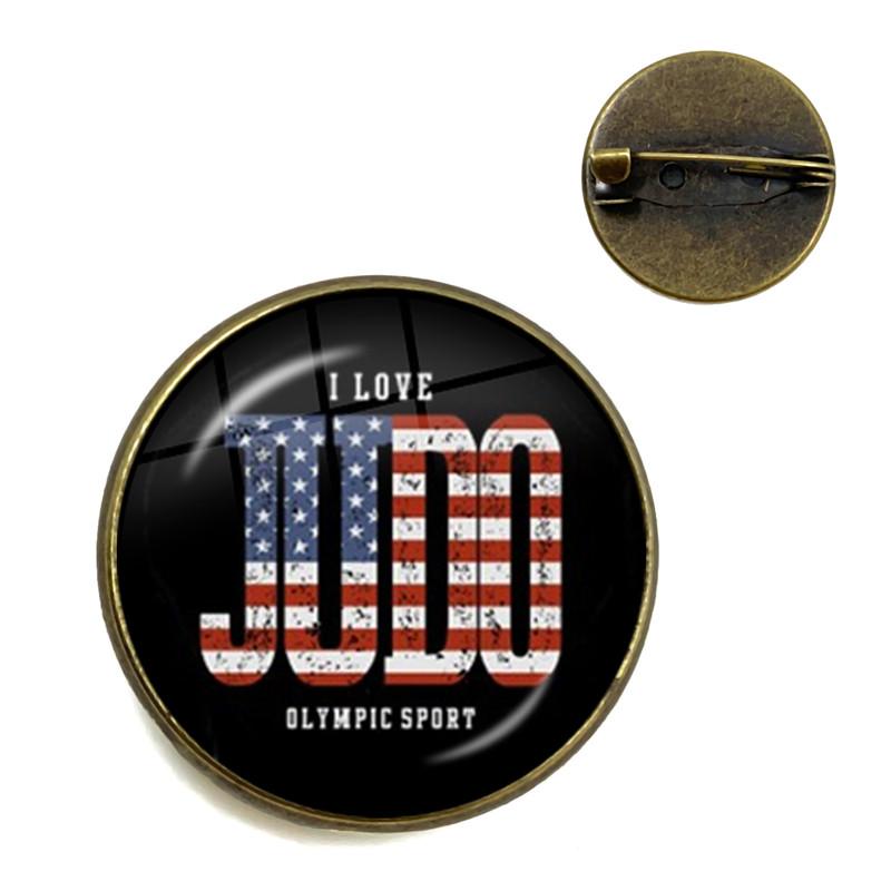 2021 Trendy Sports I Love Judo Brooches Pins Men Women Karate Jewelry High Quality Handmade Badge Brooch Gift