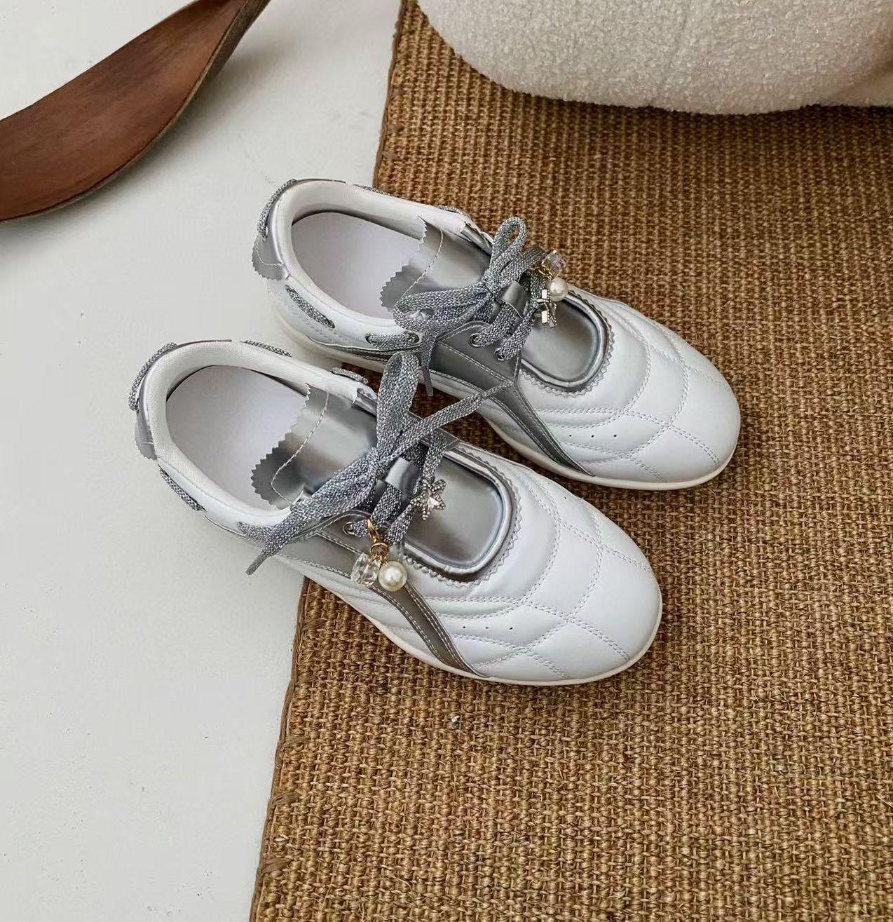 

Thick-soled sports style Mary Jane shoes color matching casual shoes women s round head versatile retro lace-up 40