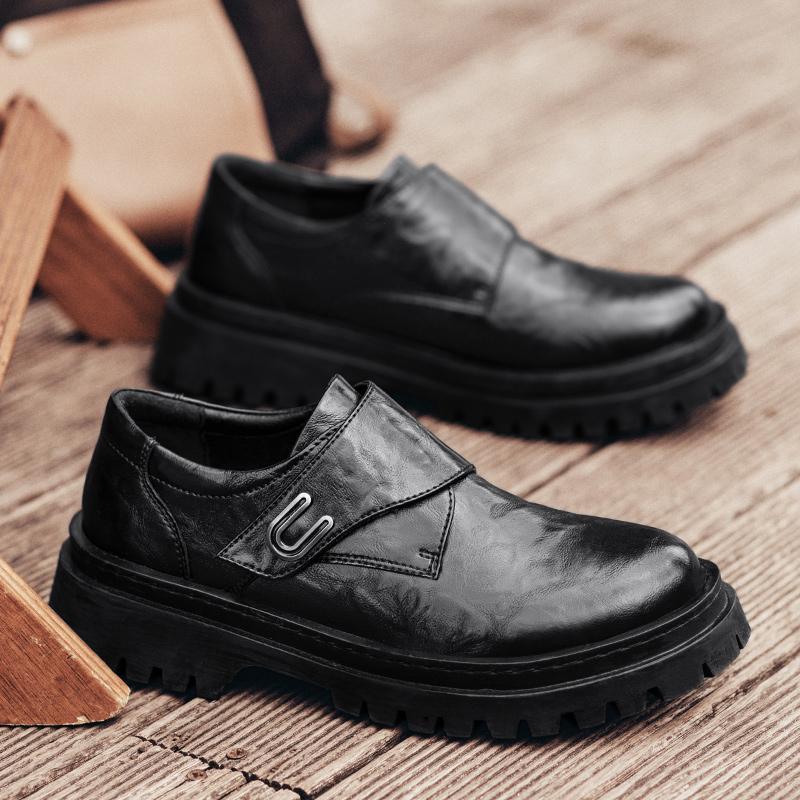Fashionable Men Casual Leather Thick Bottom Shoe Outdoor Antiskid Walking Shoe Fashion Designer Leather Comfy Soft Soled Loafers