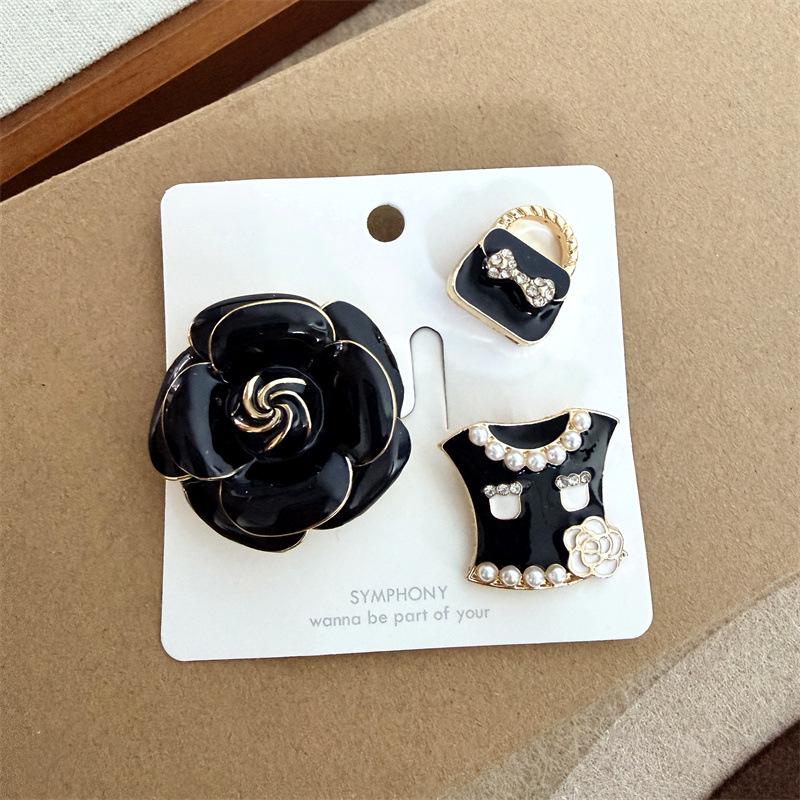 Vintage Distressed Brooch Set: Coco Style Corsage Pin Collection