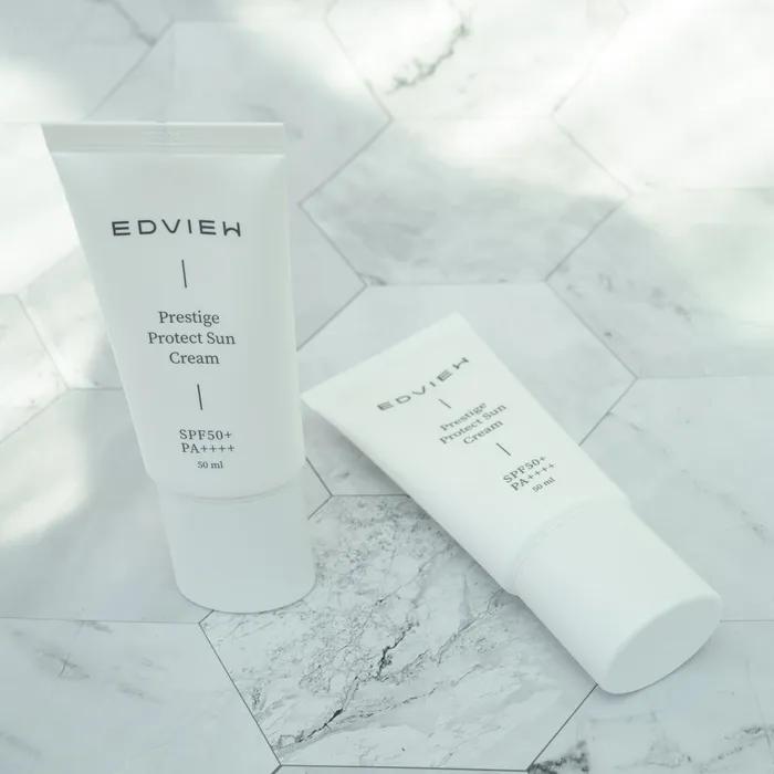 Weaponless Tone-up Sun Cream SPF50+ PA++++