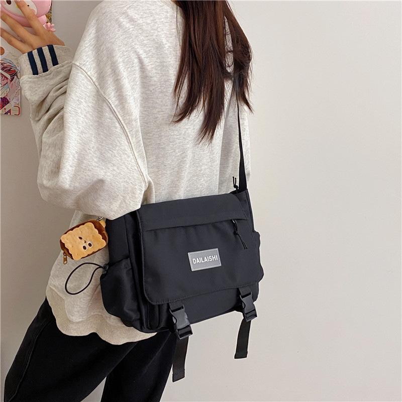 Wind Large-capacity Messenger Bag, Harajuku Simple and Versatile Tooling Style Messenger Bag Student Shoulder Bag