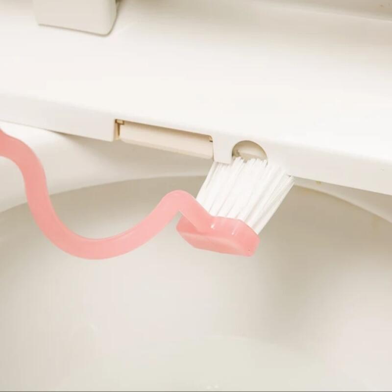 Idea Toilet Brush (Random Color)