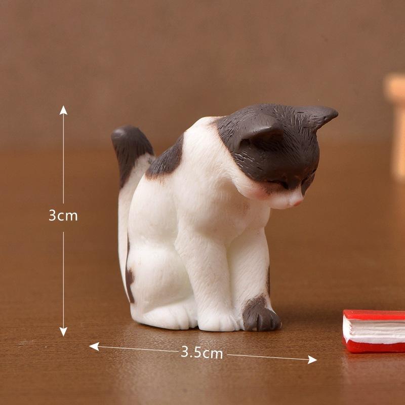 Realistic Calico Figurine with Lowered - Lifelike Animal Model for Children's Room Decor or Collectible Toy
