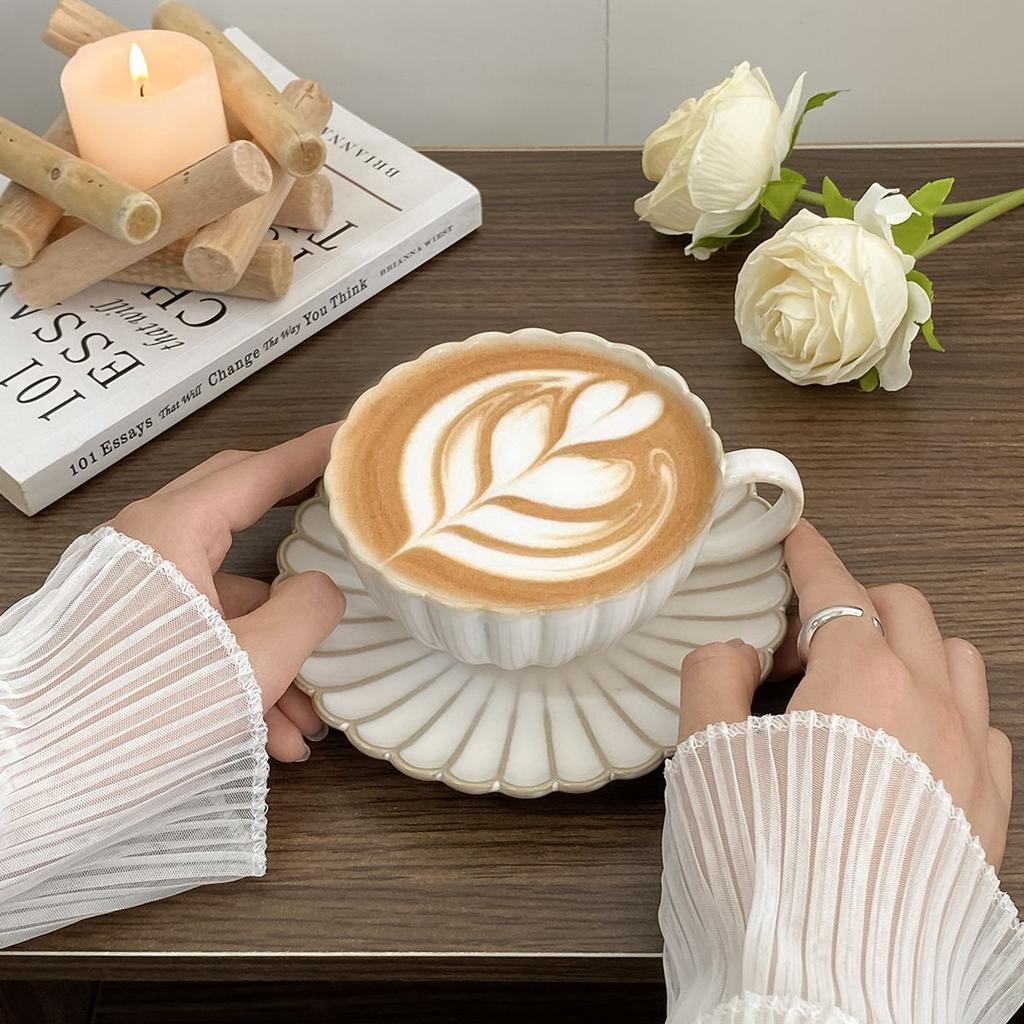 Japanese Retro Teapots,Coffee Cup and Saucer Set,Ceramic Mug,High-end Exquisite Latte Mug,High-end Afternoon Tea Set Teaware