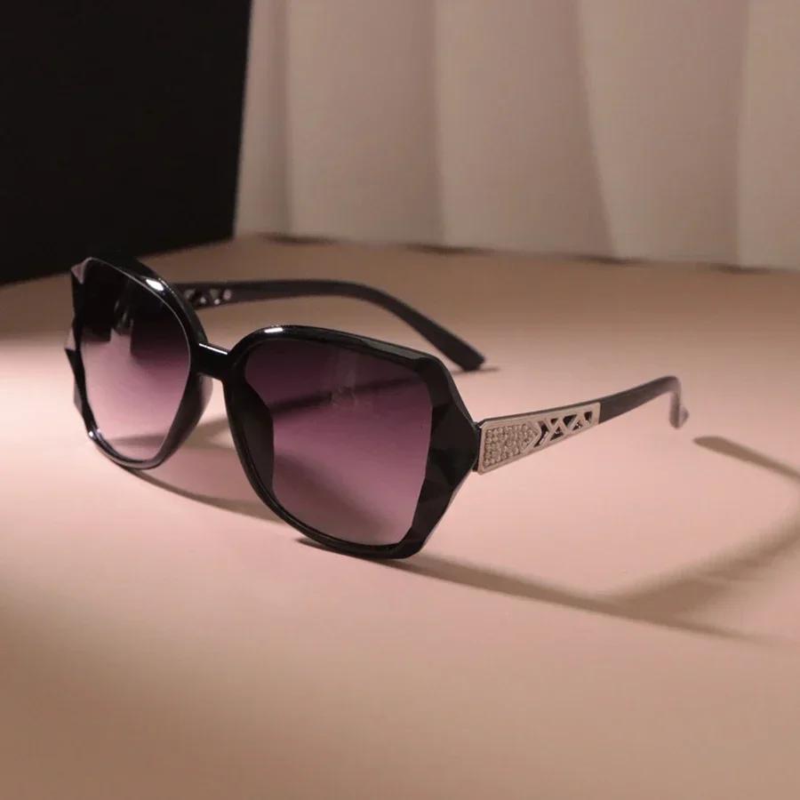 Retro Square Sunglasses Women Men Brand Designer Goggle Vintage Sun Glasses Female Male Mirror Frame Outdoors