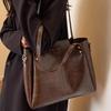 Commuter Versatile Underarm Large Capacity Bag Women's Trendy Retro Fashion Tote Shoulder Bag