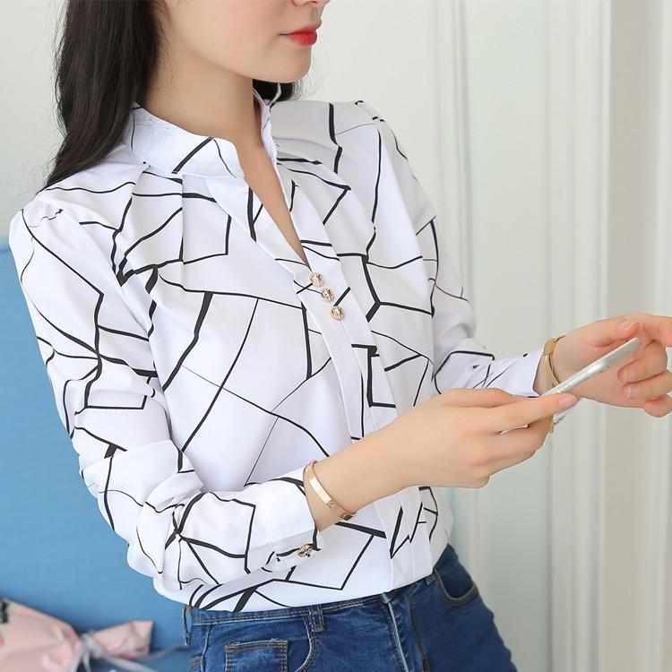 2026 Spring/Autumn Casual Striped Loose Stand Collar White Long Sleeve Women s Pullover Shirt M