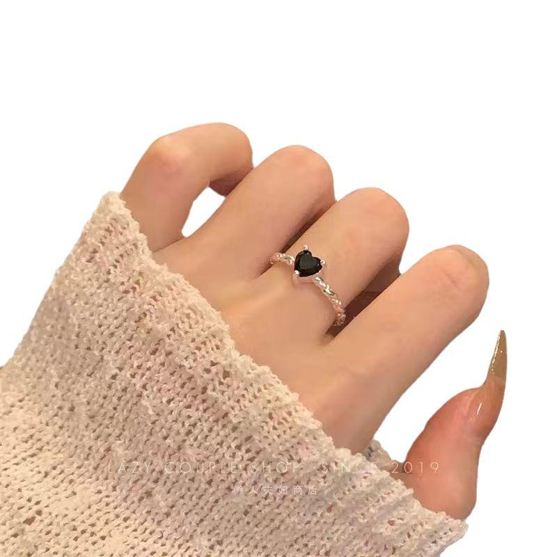 Sweet Cool Wind Black Zircon Star Ring Women's Light Luxury High Sense Love Index Finger Ring Fashion Personality Set Ring