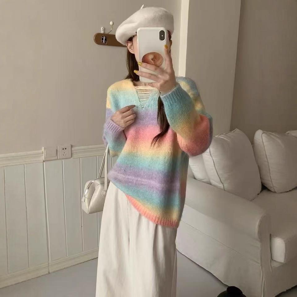 Gentle Wind Gradual Change Pullover Sweater Women's Autumn and Winter New Loose Lazy Wind with Knitted Sweater Top Women