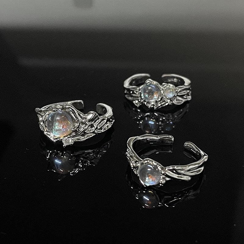 Niche Design Moonstone Ring, Female Gemstone, High-End Irregular French Fold, High-End Personalized Open Ring