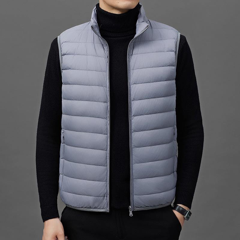 

Cross2024 Men s Lightweight Feather-Down Vest with Stand Collar M сірий колір