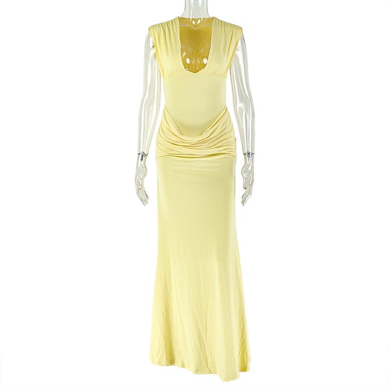 

European and American V-Neck Sleeveless Dress: Slim-Fit Pleated Skirt with Street Style and Sexy Flair XL жовтий