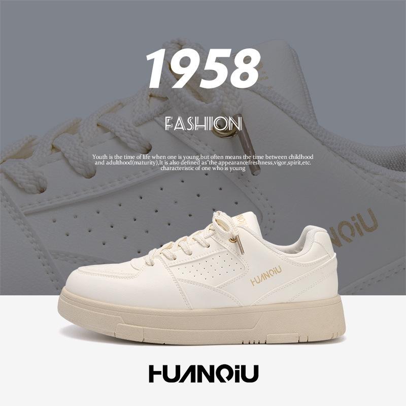 Global men's shoes trend versatile ZHQ5683 thick baseplate shoes spring white sports shoes low-top casual white shoes