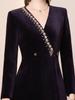 Zhi Li Gaozhi Elegant Spring V-Neck Velvet Dress for Important Occasions 2026