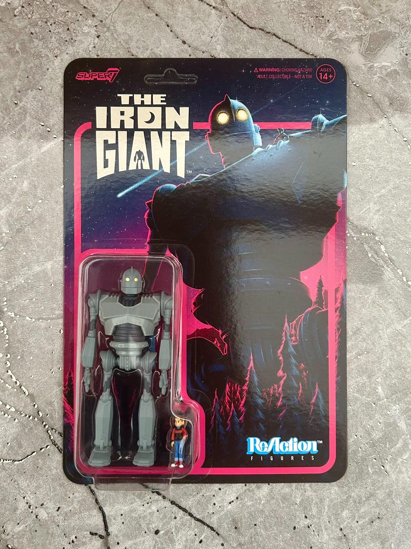 Super7 Dzelzs milzis Blister Card Sērija