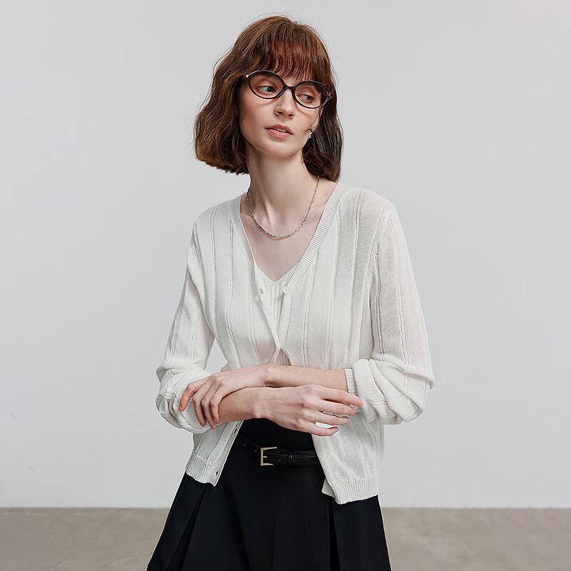 Women's V-neck Ribbed Knit Cardigan