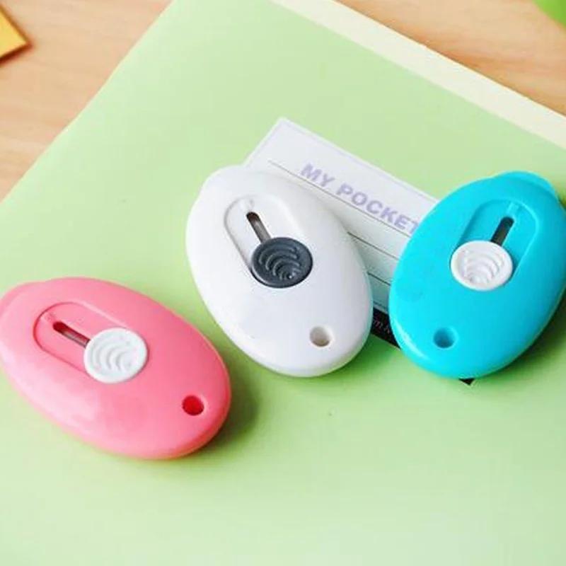 

Мини Портативный Маленький Канцелярский Нож Крючок Ремень Невидимый Резак Для Коробок Канцелярские Принадлежности Режущий Нож Инструменты Для Открывания Писем 3pcs