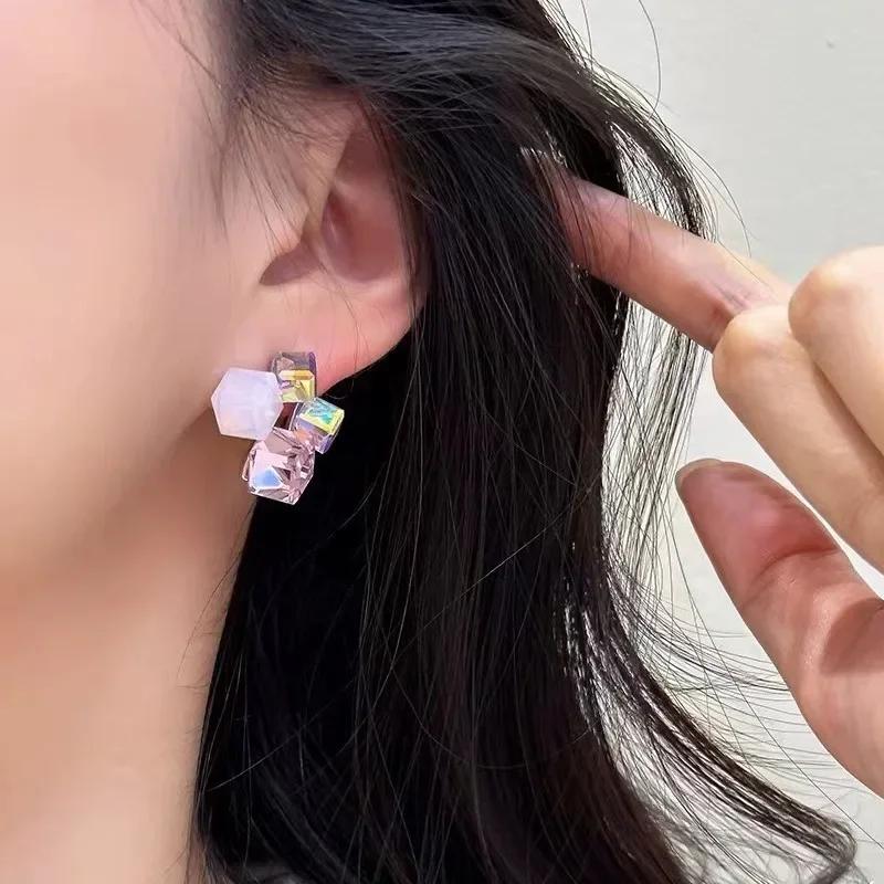 Pink Crystal Geometric Cube Square 3D Fantasy Gradient Candy Stud Earring for Women Simple Personality Jewelry Girl Gift