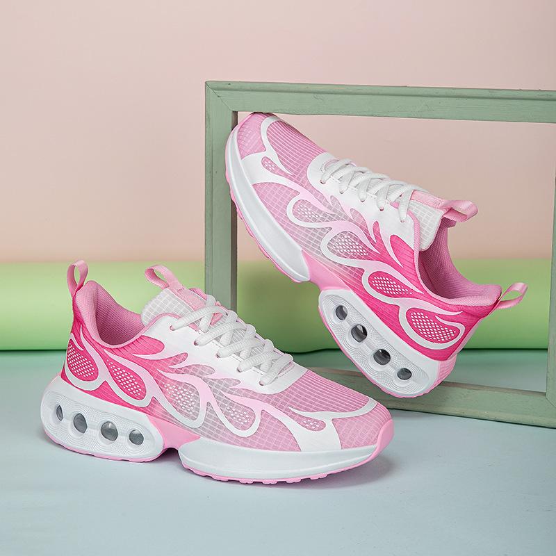 Outdoor new breathable mesh sports shoes women's casual shoes students lightweight travel running shoes