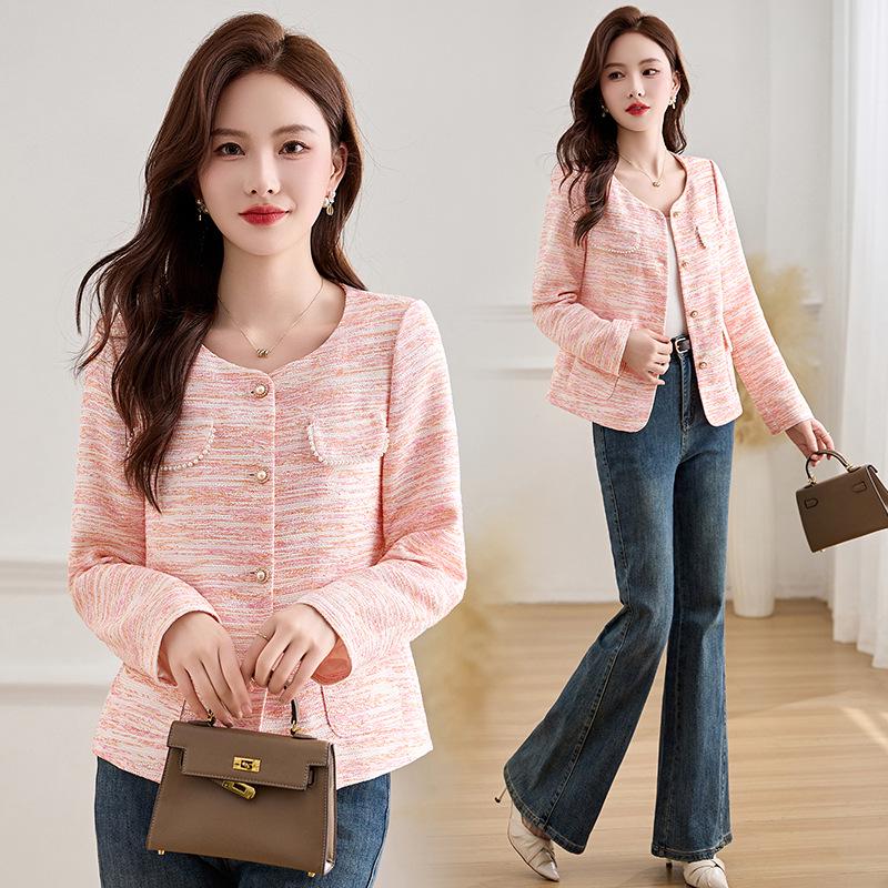 2025 Stylish Striped Beaded Round Neck Short Jacket – Spring & Autumn Collection