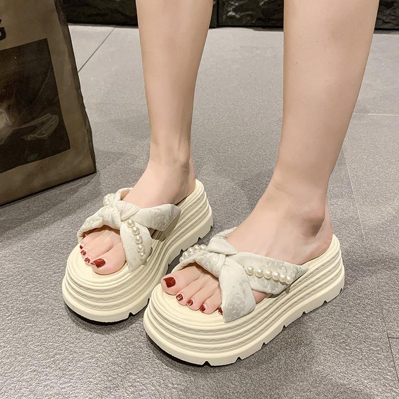 

Sneaker-style Appreciation of Retro Flip-flops, Women s Shoes with Thick Soles, V-shaped Sole, Soft Sole. 35 бежевый