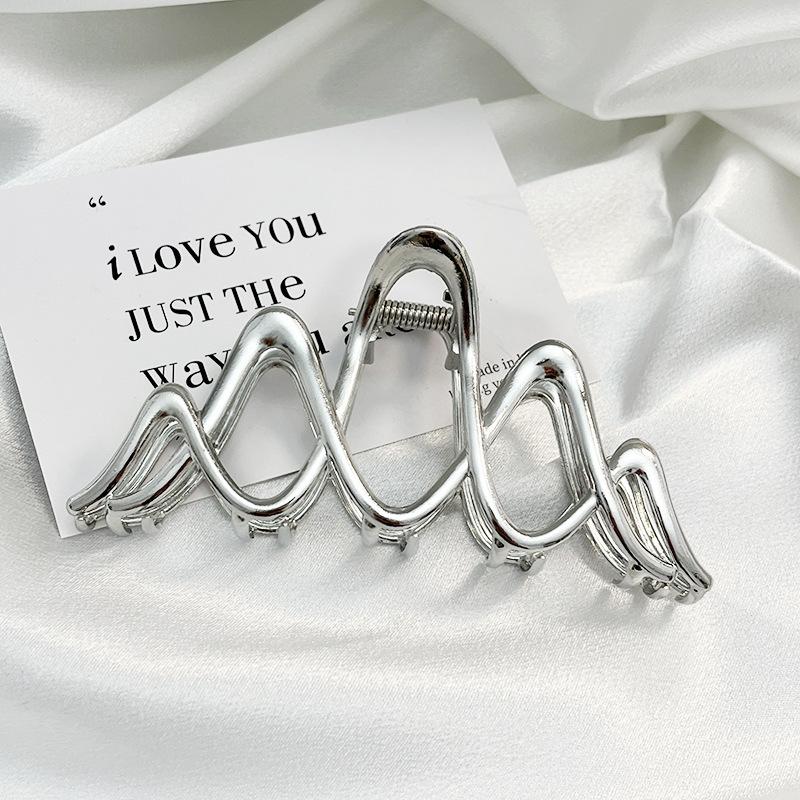 Fashion women Metal Hair Claws For Trendy Gold Silver Color Cross Hair Clip Crab Korean Geometric Hairpins Girl Hair Accessories