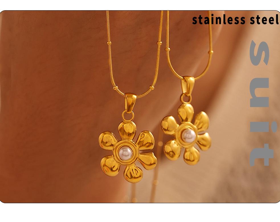 Qiong Yao Sunflower Pearl Pendant Necklace, Gold-Plated Stainless Steel for Women